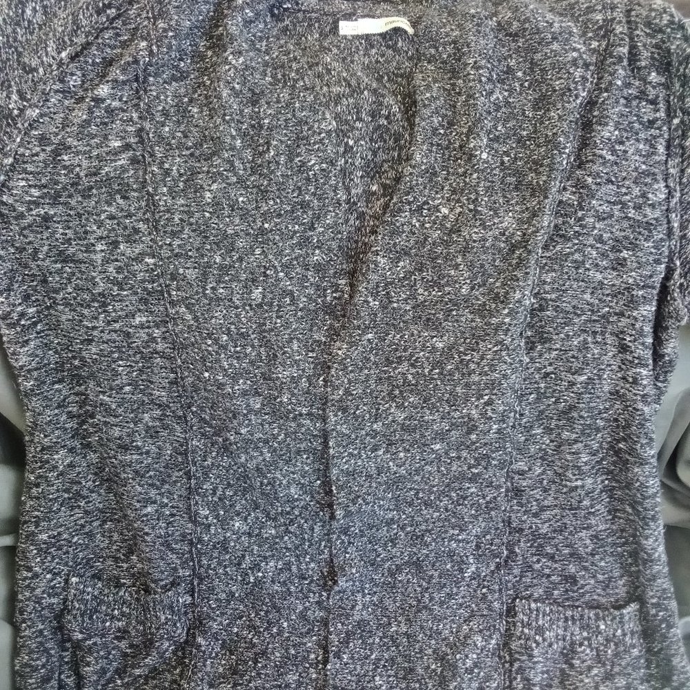 womens maurices Grey knit cardigan